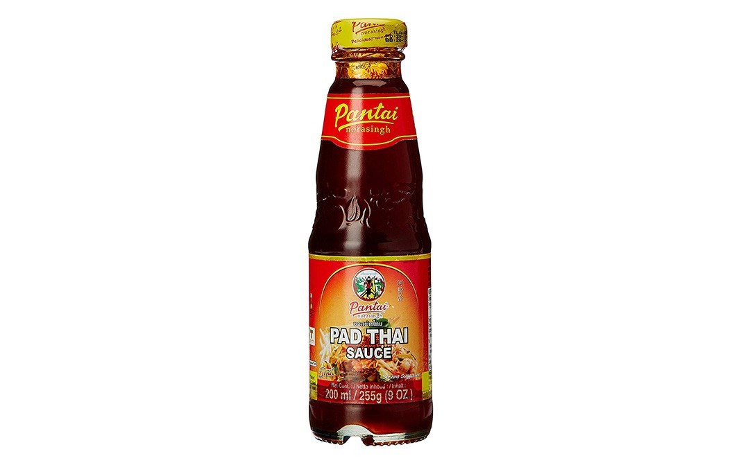 Pantai Pad Thai Sauce    Bottle  200 millilitre